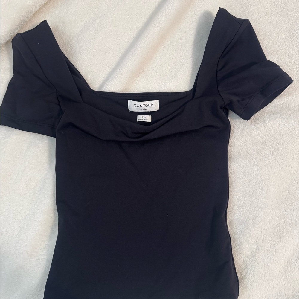 Aritzia contour xxs black top